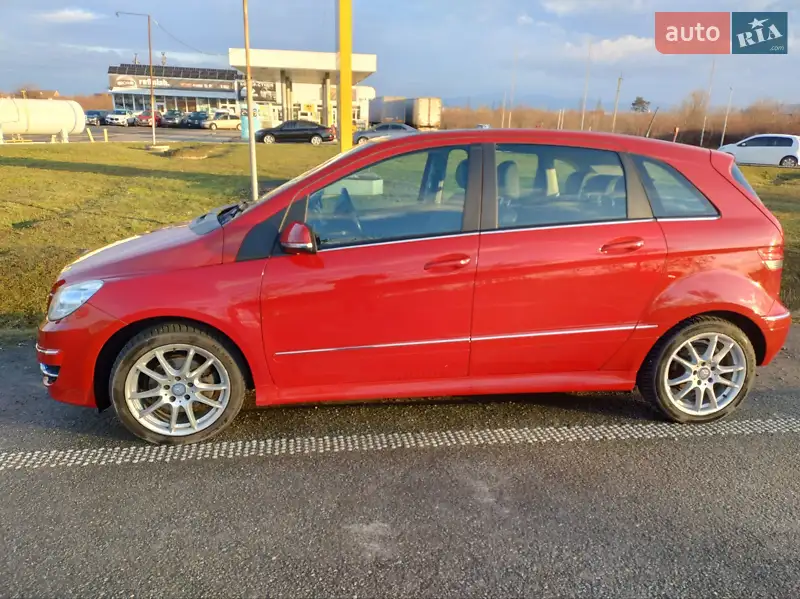 Mercedes-Benz B-Class
