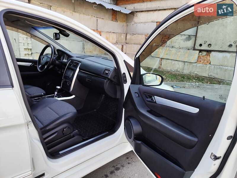 Хэтчбек Mercedes-Benz B-Class 2007 в Киеве