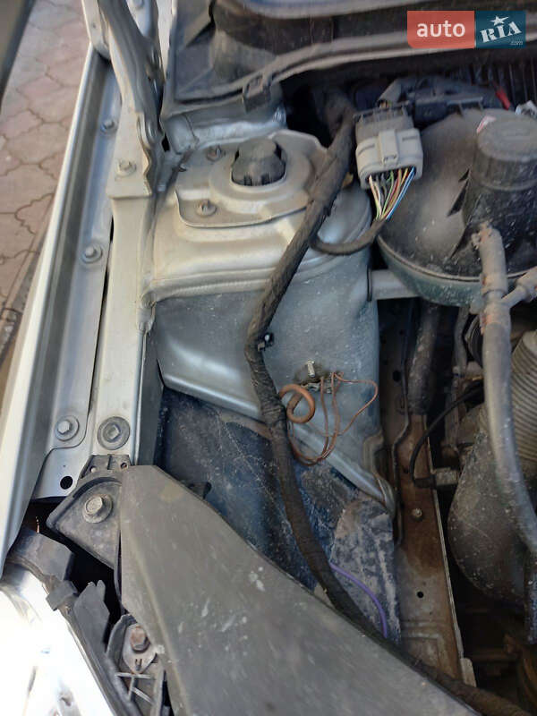 Хэтчбек Mercedes-Benz B-Class 2011 в Шумске