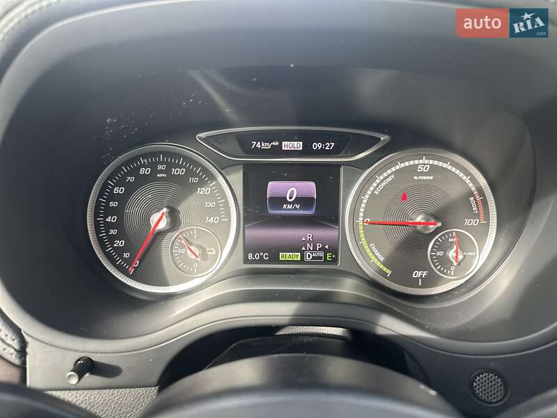 Хэтчбек Mercedes-Benz B-Class 2016 в Киеве