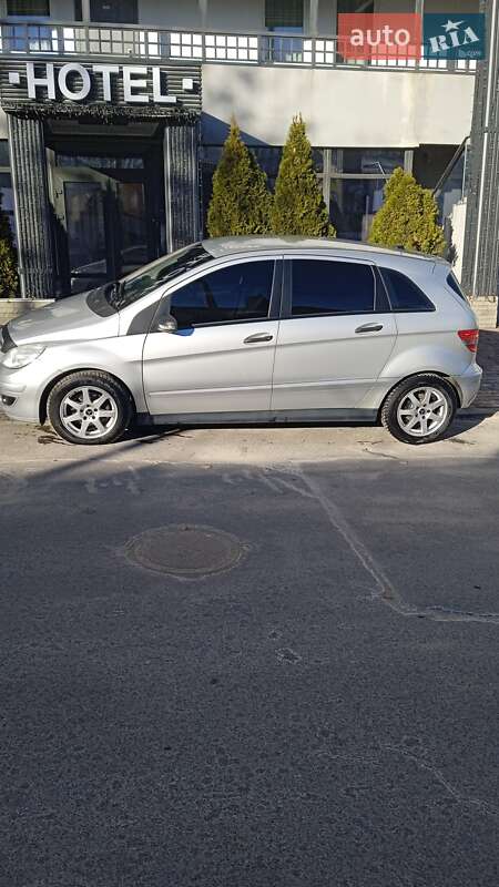 Хэтчбек Mercedes-Benz B-Class 2006 в Киеве