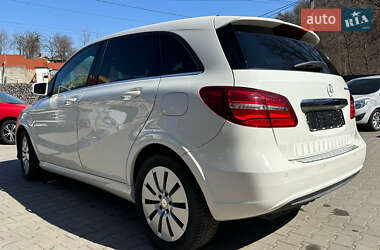 Хэтчбек Mercedes-Benz B-Class 2015 в 