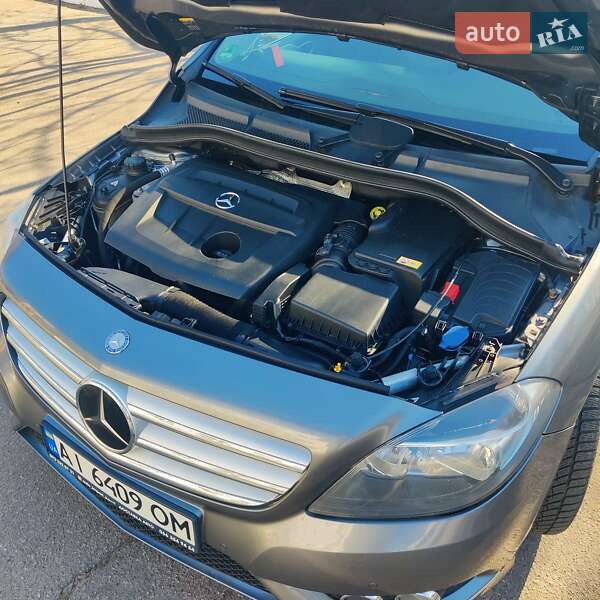 Хэтчбек Mercedes-Benz B-Class 2013 в Ирпене