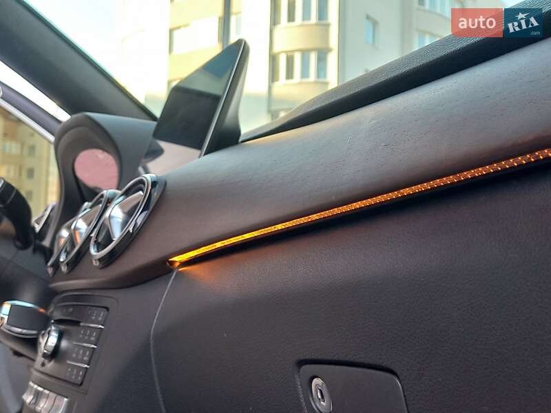 Хэтчбек Mercedes-Benz B-Class 2017 в Виннице фото 35 Хэтчбек Mercedes-Benz B-Class 2017 в Виннице