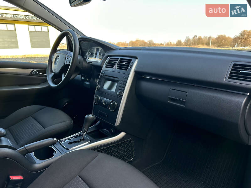 Хетчбек Mercedes-Benz B-Class 2011 в Тернополі