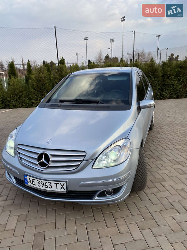 Хэтчбек Mercedes-Benz B-Class 2008 в Кривом Роге фото 3 Хэтчбек Mercedes-Benz B-Class 2008 в Кривом Роге