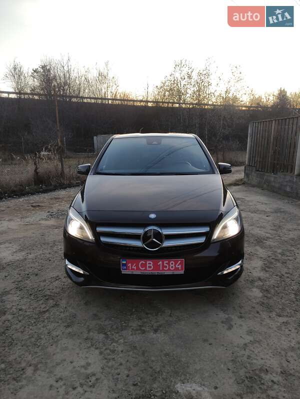 Хетчбек Mercedes-Benz B-Class 2015 в Ужгороді