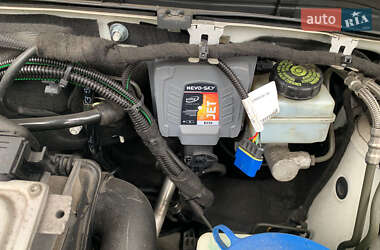 Хэтчбек Mercedes-Benz B-Class 2009 в 