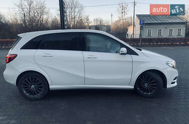 Хэтчбек Mercedes-Benz B-Class 2014 в 