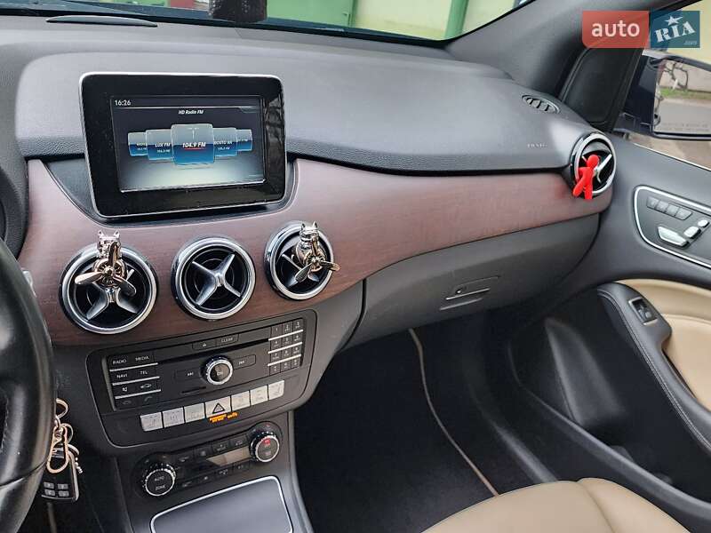 Хэтчбек Mercedes-Benz B-Class 2016 в Одессе