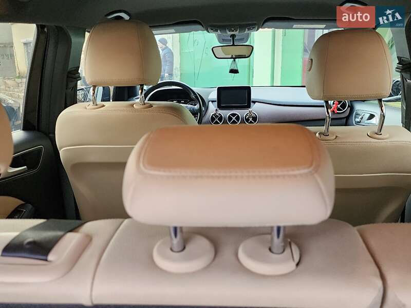Хэтчбек Mercedes-Benz B-Class 2016 в Одессе