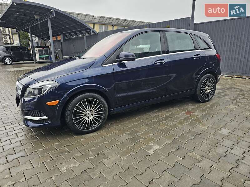 Хетчбек Mercedes-Benz B-Class 2016 в Чернівцях