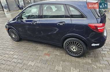 Хэтчбек Mercedes-Benz B-Class 2016 в 