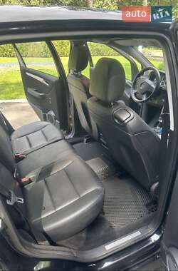 Хэтчбек Mercedes-Benz B-Class 2006 в 