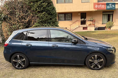 Хэтчбек Mercedes-Benz B-Class 2019 в 