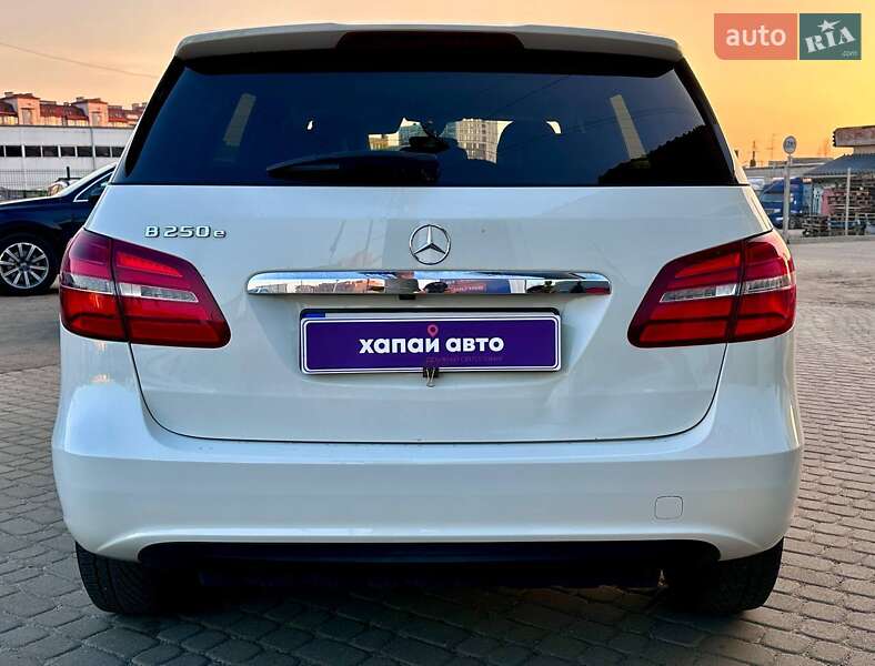 Хетчбек Mercedes-Benz B-Class 2016 в Львові