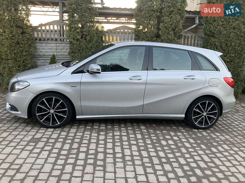 Хетчбек Mercedes-Benz B-Class 2012 в Золочеві