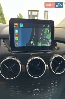 Хетчбек Mercedes-Benz B-Class 2017 в 