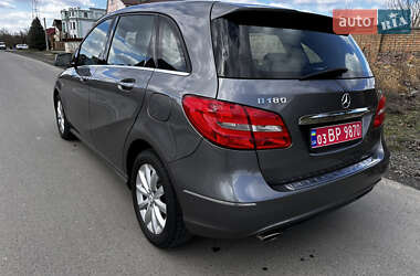 Хэтчбек Mercedes-Benz B-Class 2012 в 