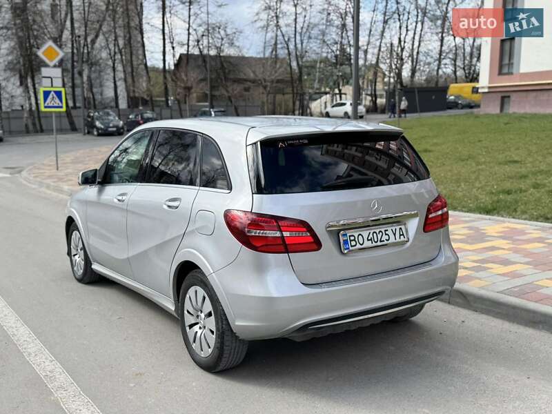 Хэтчбек Mercedes-Benz B-Class 2015 в Тернополе