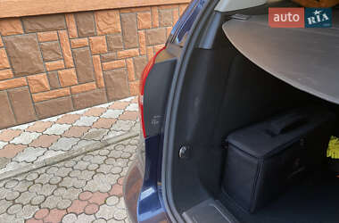 Хэтчбек Mercedes-Benz B-Class 2017 в 
