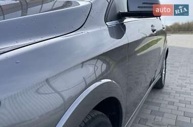 Хэтчбек Mercedes-Benz B-Class 2015 в 