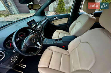 Хэтчбек Mercedes-Benz B-Class 2017 в 