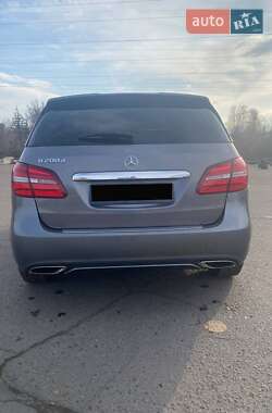 Хетчбек Mercedes-Benz B-Class 2018 в 