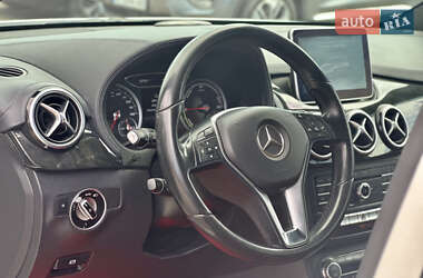 Хетчбек Mercedes-Benz B-Class 2015 в 