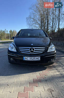 Хэтчбек Mercedes-Benz B-Class 2006 в 