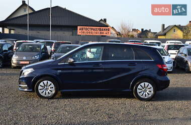 Хетчбек Mercedes-Benz B-Class 2017 в 