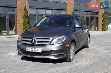 Хэтчбек Mercedes-Benz B-Class 2015 в 