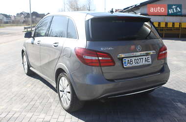 Хэтчбек Mercedes-Benz B-Class 2015 в 