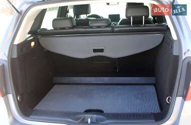 Хэтчбек Mercedes-Benz B-Class 2015 в 