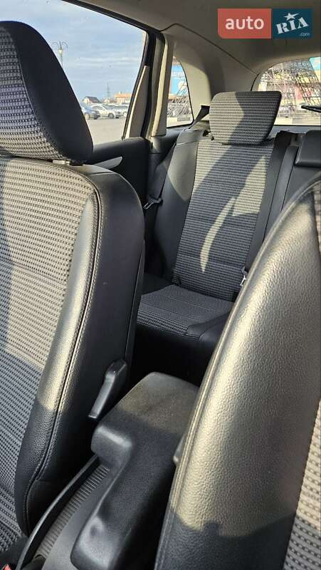 Хэтчбек Mercedes-Benz B-Class 2005 в Харькове фото 16 Хэтчбек Mercedes-Benz B-Class 2005 в Харькове