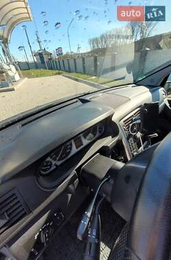 Хетчбек Mercedes-Benz B-Class 2010 в 