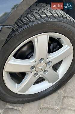 Хетчбек Mercedes-Benz B-Class 2005 в 