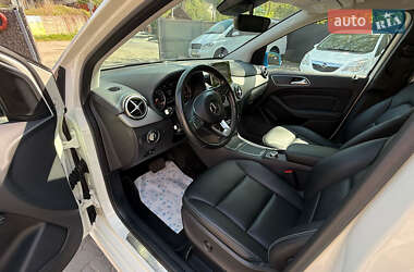 Хэтчбек Mercedes-Benz B-Class 2015 в 