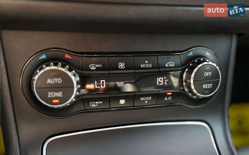 Хэтчбек Mercedes-Benz B-Class 2016 в Львове