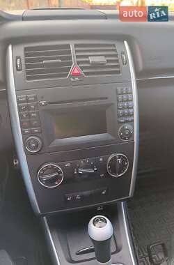 Хетчбек Mercedes-Benz B-Class 2008 в 
