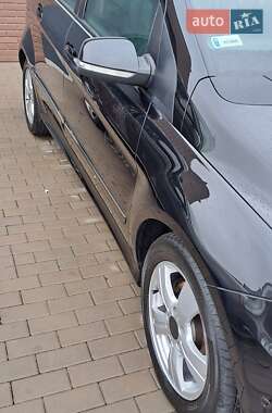 Хетчбек Mercedes-Benz B-Class 2010 в 