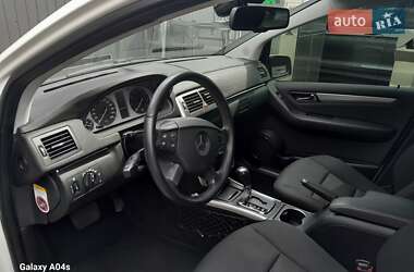 Хэтчбек Mercedes-Benz B-Class 2009 в 