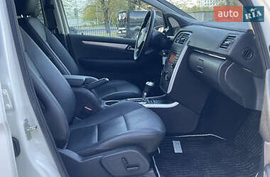 Хетчбек Mercedes-Benz B-Class 2010 в 