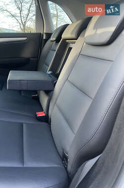 Хетчбек Mercedes-Benz B-Class 2010 в 