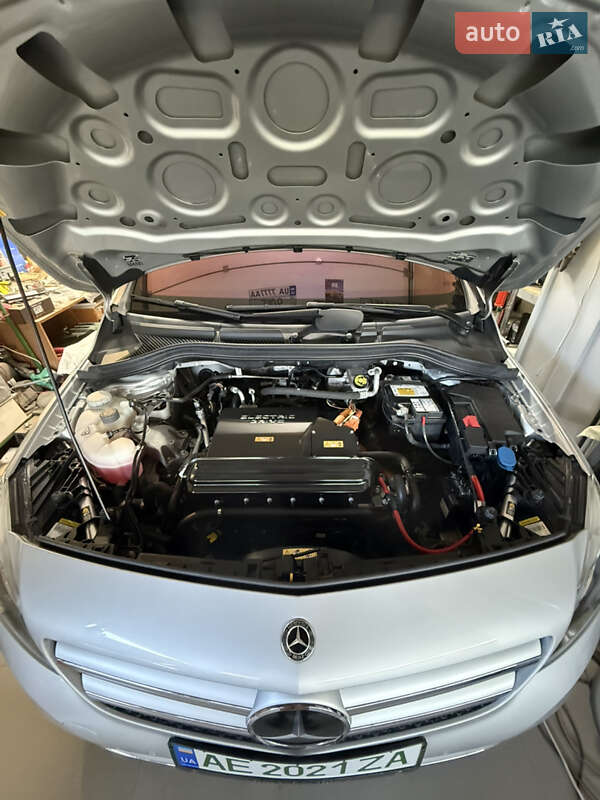 Хетчбек Mercedes-Benz B-Class 2017 в Дніпрі