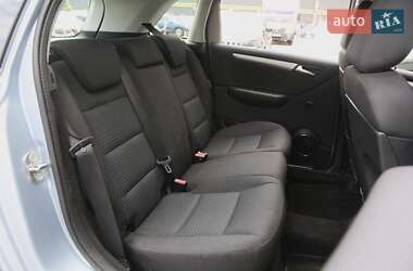 Хетчбек Mercedes-Benz B-Class 2010 в 