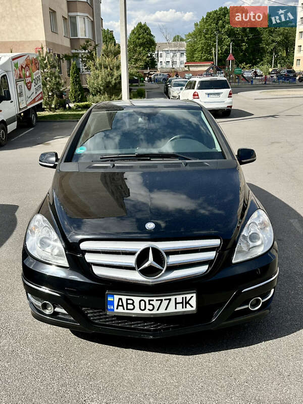 Хэтчбек Mercedes-Benz B-Class 2011 в Виннице фото 3 Хэтчбек Mercedes-Benz B-Class 2011 в Виннице