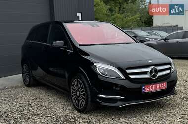 Хетчбек Mercedes-Benz B-Class 2016 в 