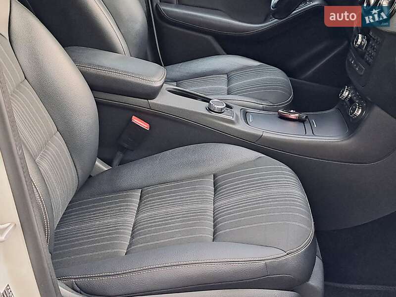 Хэтчбек Mercedes-Benz B-Class 2012 в Одессе фото 36 Хэтчбек Mercedes-Benz B-Class 2012 в Одессе