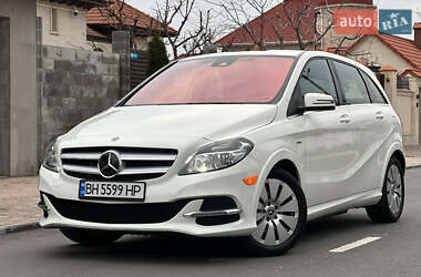 Хэтчбек Mercedes-Benz B-Class 2017 в Одессе